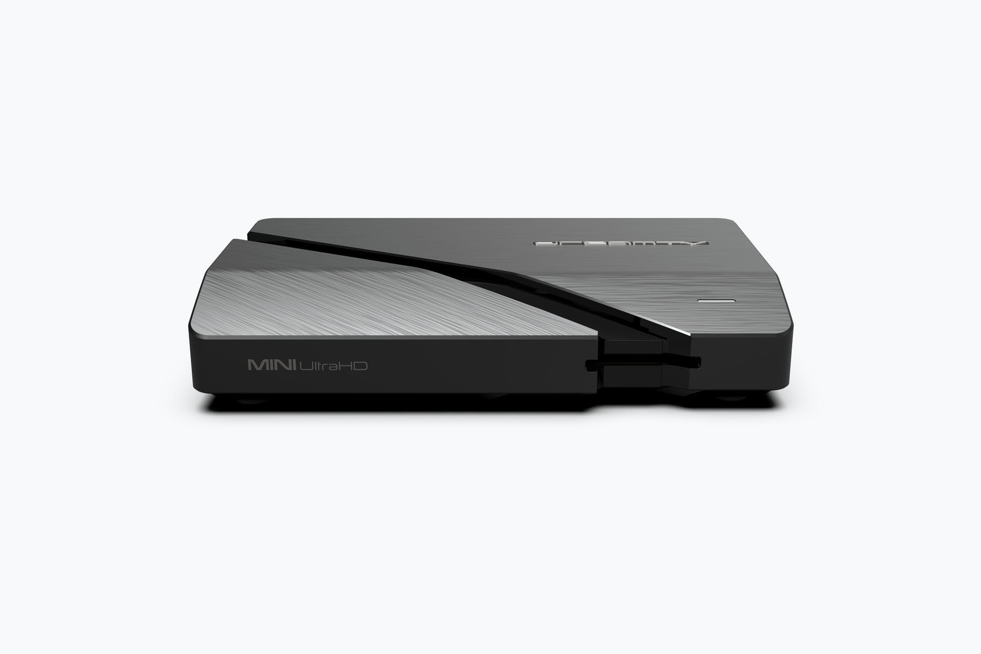 DreamTV Mini Ultra HD Android 9.0 Iptv Streamer Bluetooth Smart TV Box